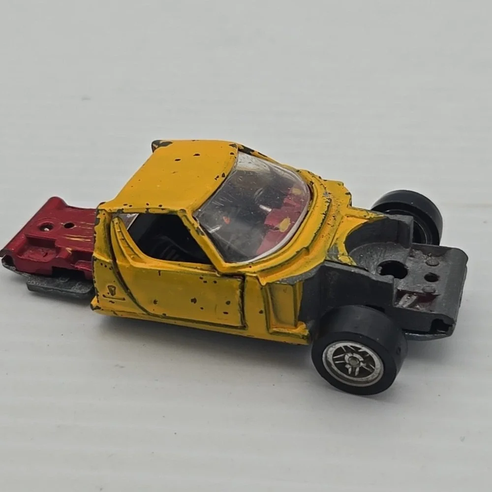Hot Wheels 6605 Miura P400 Lamborghini Red Yellow Parts Car Italy